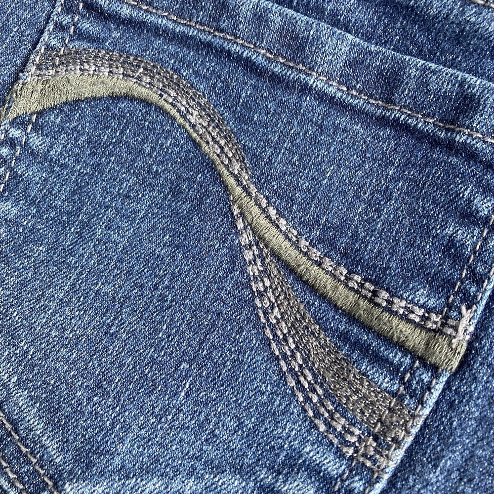 Bandolino Lania Ankle Cropped Embroidered Stretch Denim Jeans Womens 6 32 32x26 - Picture 2 of 12